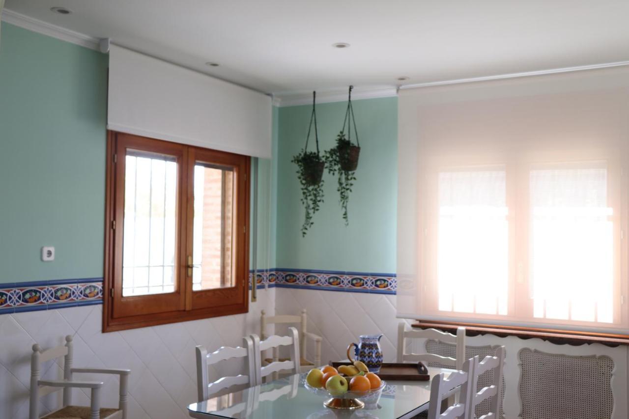 La Casa De Enfrente Villa Herencia Luaran gambar