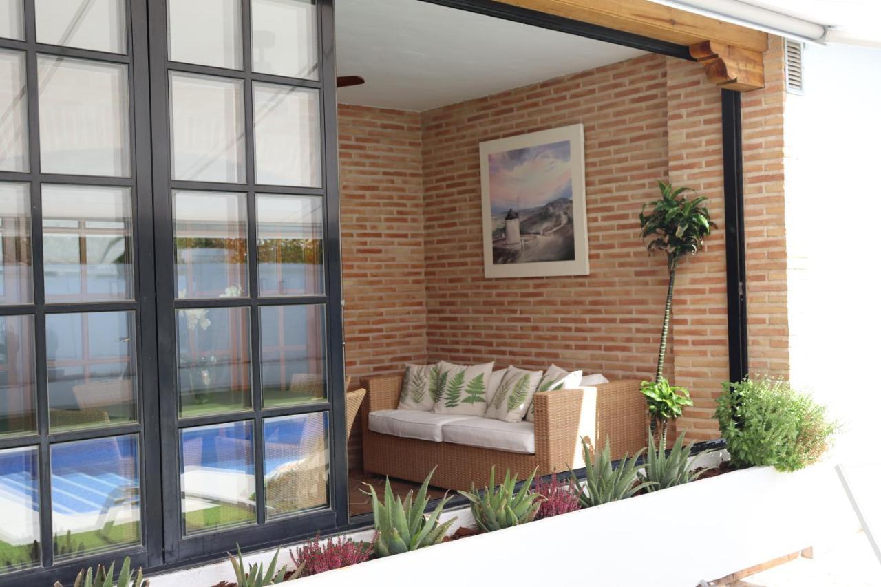 La Casa De Enfrente Villa Herencia Luaran gambar